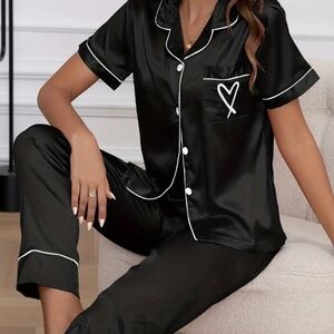 Heart Pattern Satin Pajama Set/New